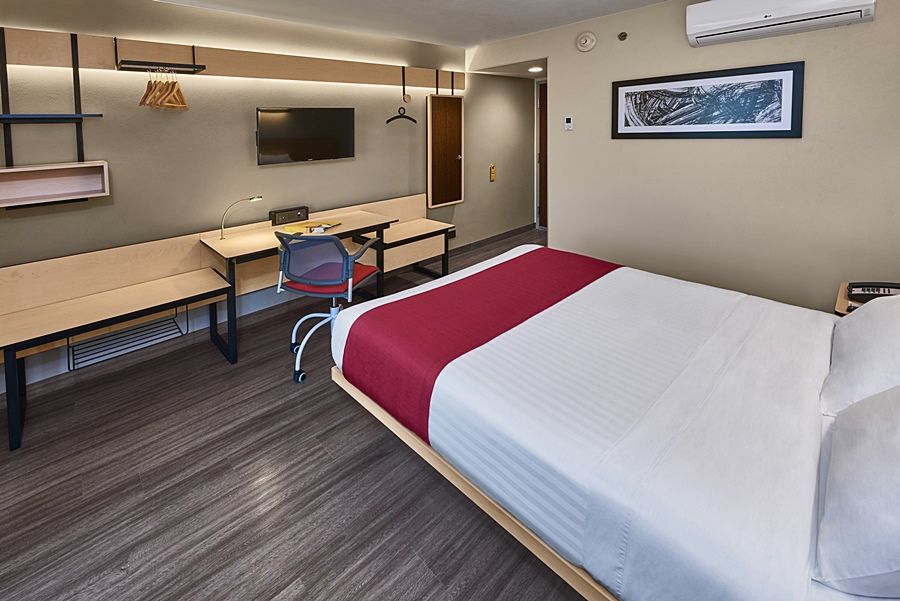 City Express By Marriott Comitan Exteriör bild
